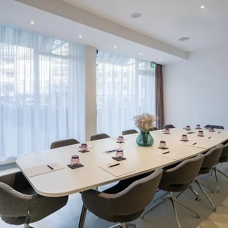 Indigo - - Victoriaplatz By Ihg 4*