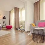 Indigo - - Victoriaplatz By Ihg Отель 4*