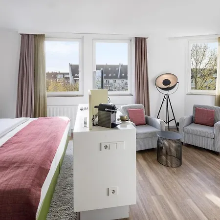 Indigo - - Victoriaplatz By Ihg מלון 4*