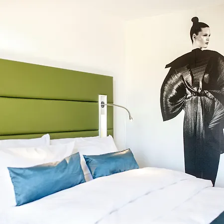 Indigo - - Victoriaplatz By Ihg 4*
