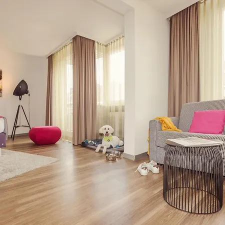 Indigo - - Victoriaplatz By Ihg מלון 4*