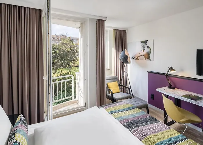 Indigo - - Victoriaplatz By Ihg Hotell Düsseldorf