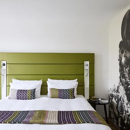 Hotel Indigo - - Victoriaplatz