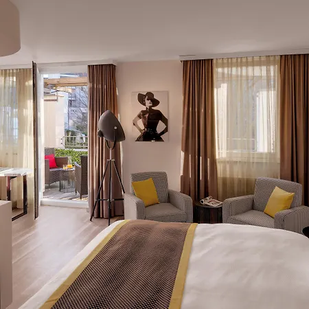 Hotel Indigo - - Victoriaplatz