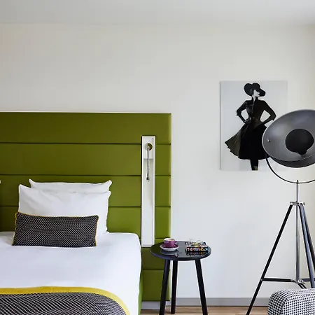 Hotel Indigo - - Victoriaplatz