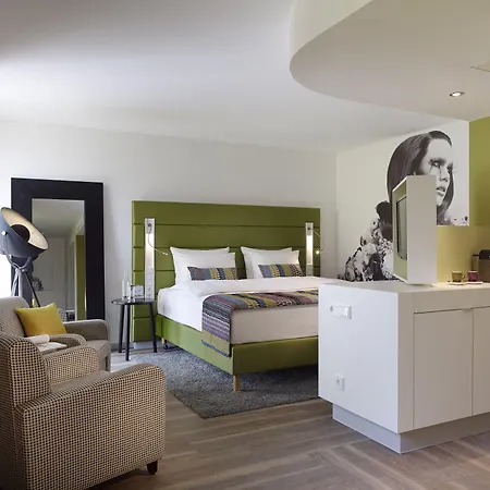 Indigo - - Victoriaplatz By Ihg Hotel Dusseldorf