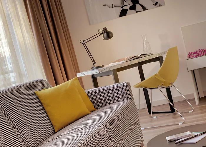 Indigo - - Victoriaplatz By Ihg מלון 4*